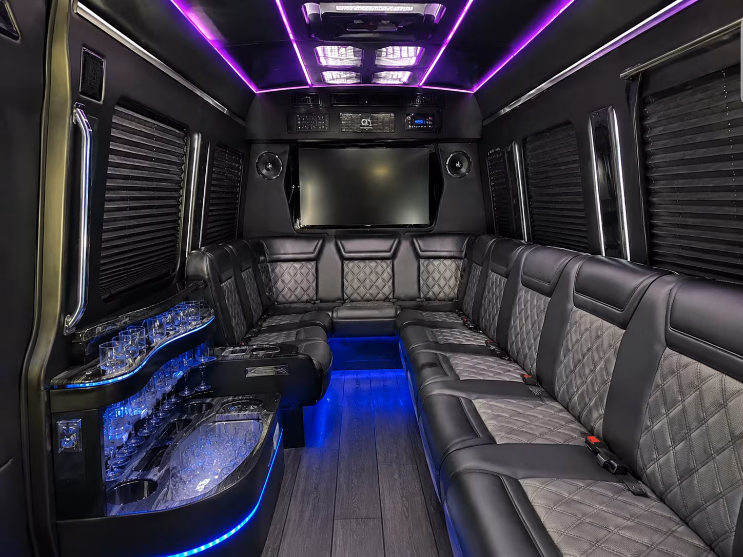 corporate and convention shuttle buses for monterey park groups