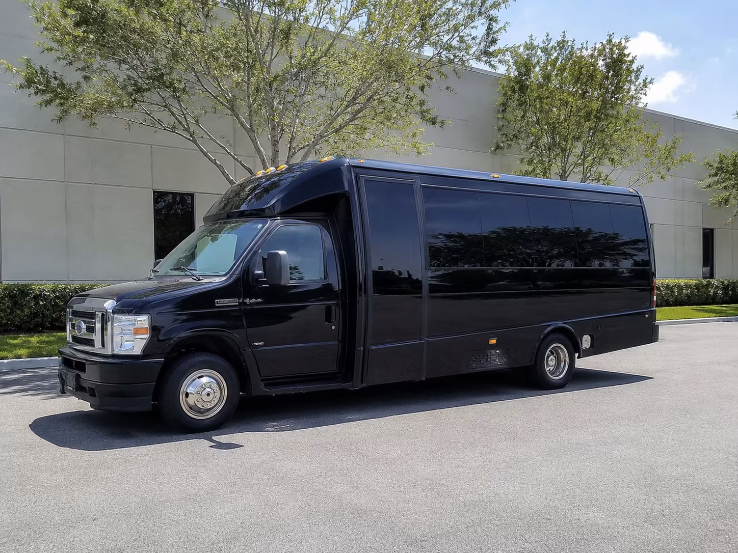 employee shuttle buses for san gabriel valley commuters