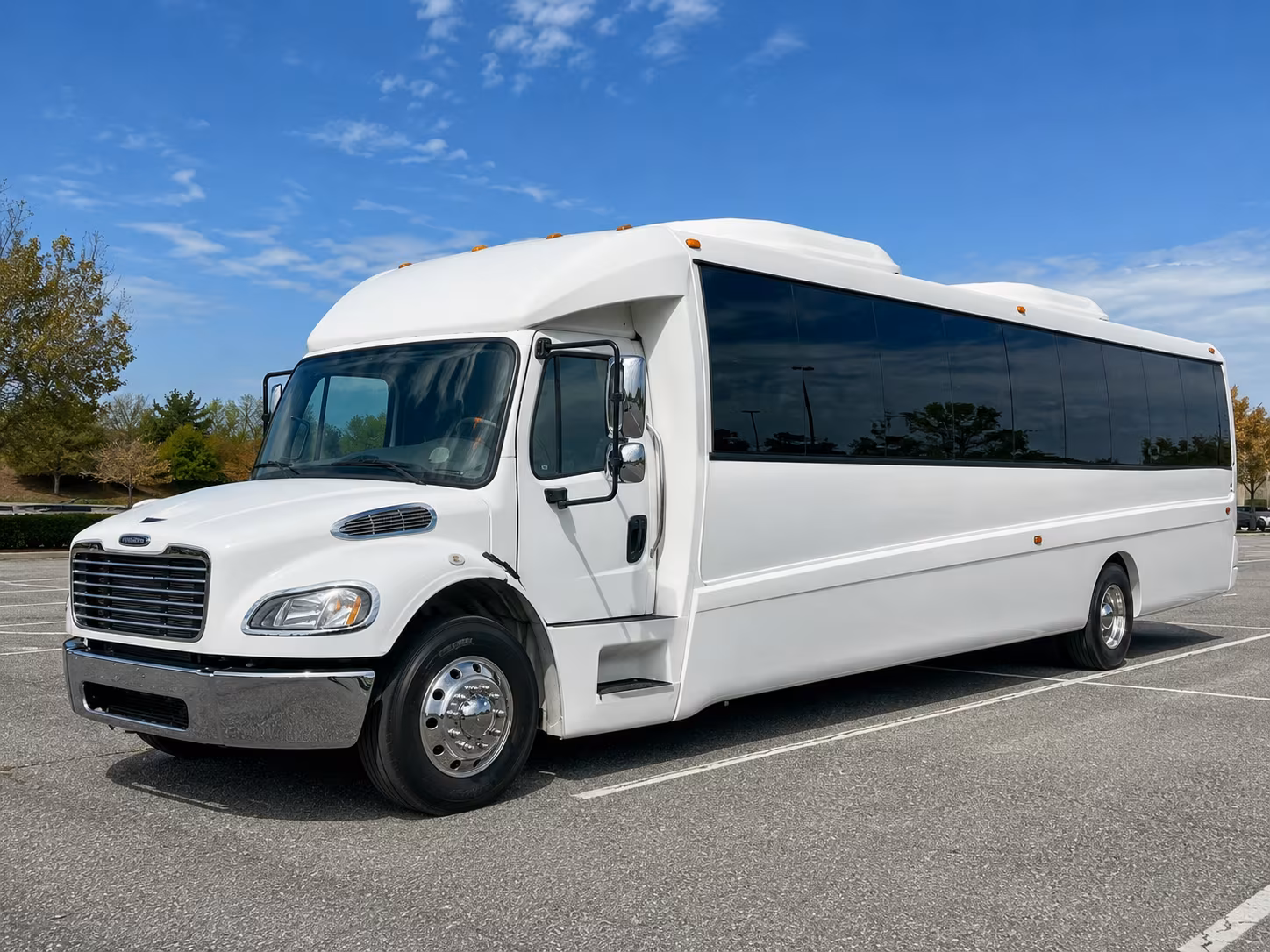 monterey park 30 passenger party bus