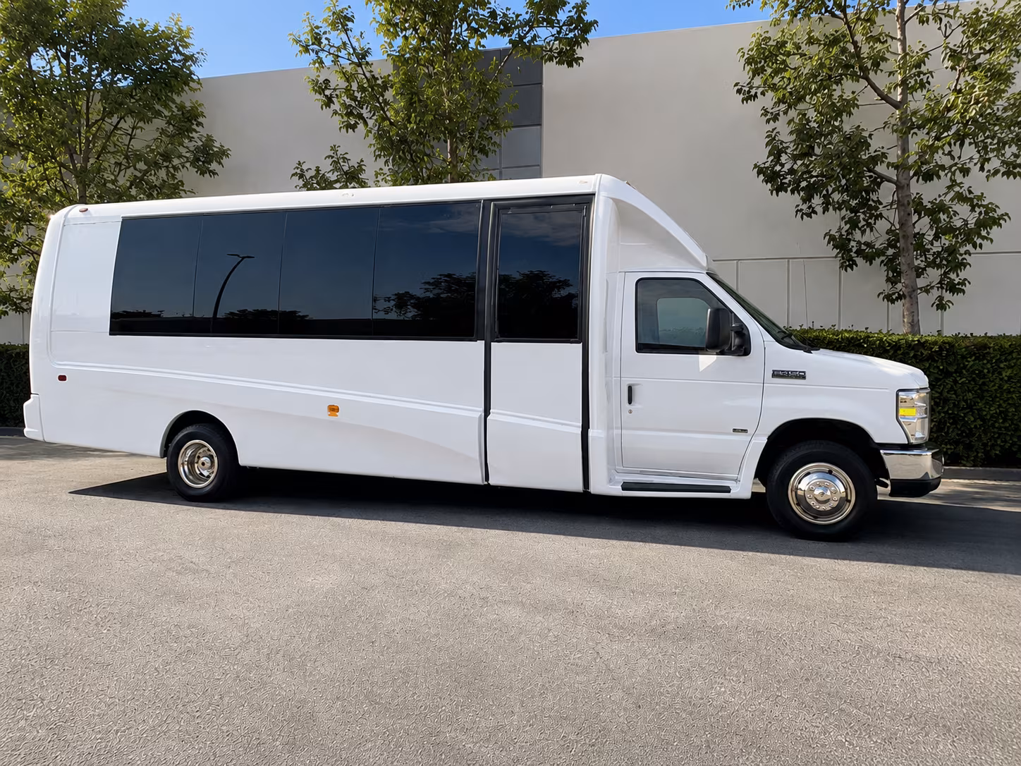 monterey park long distance transportation onboard seating